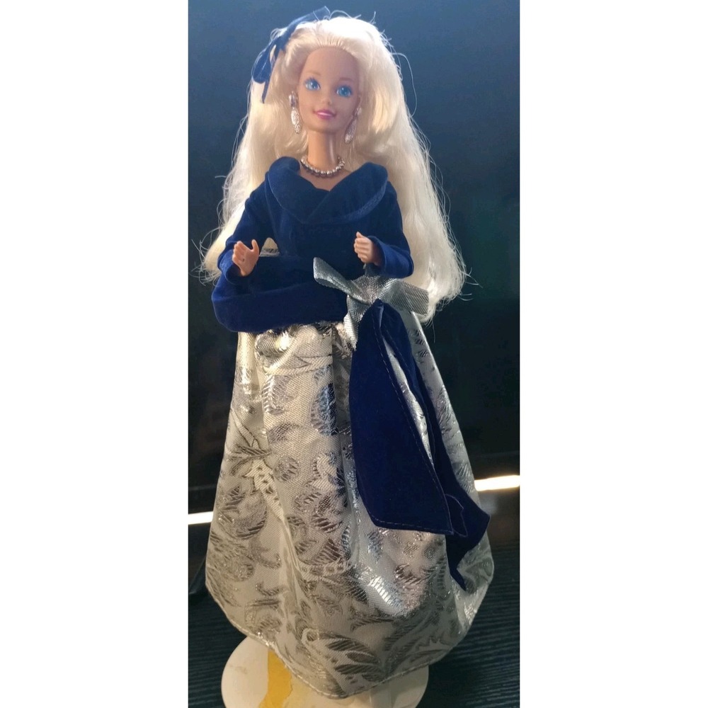 Vintage 1995 Winter Velvet Barbie Doll Mattel Special Edition Blue Silver Gown